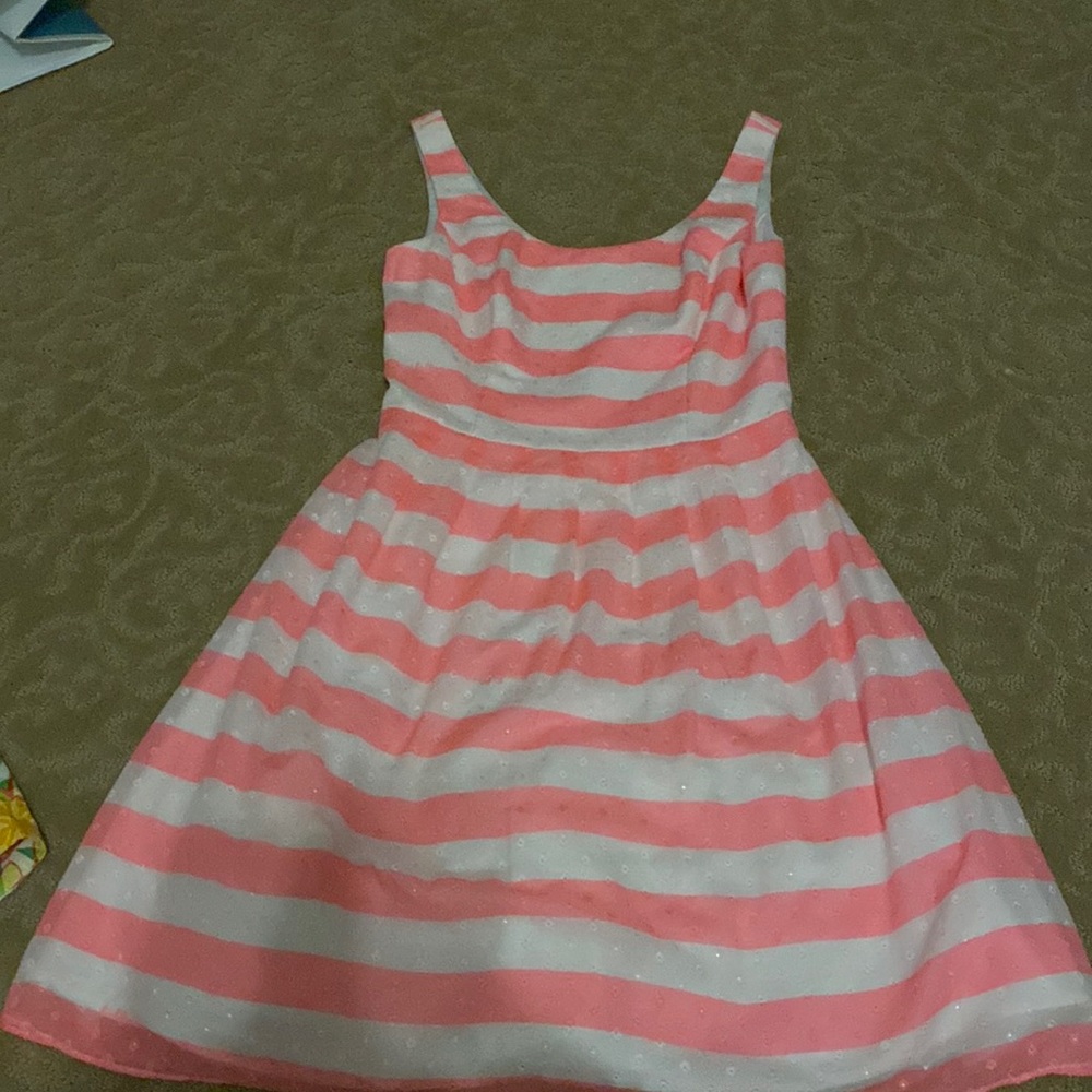 Lilly dress size 2. Worn once. Pink and white stripes